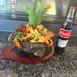 Molcajete Mixto