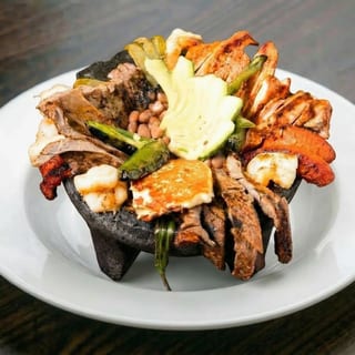 Molcajete Mixto